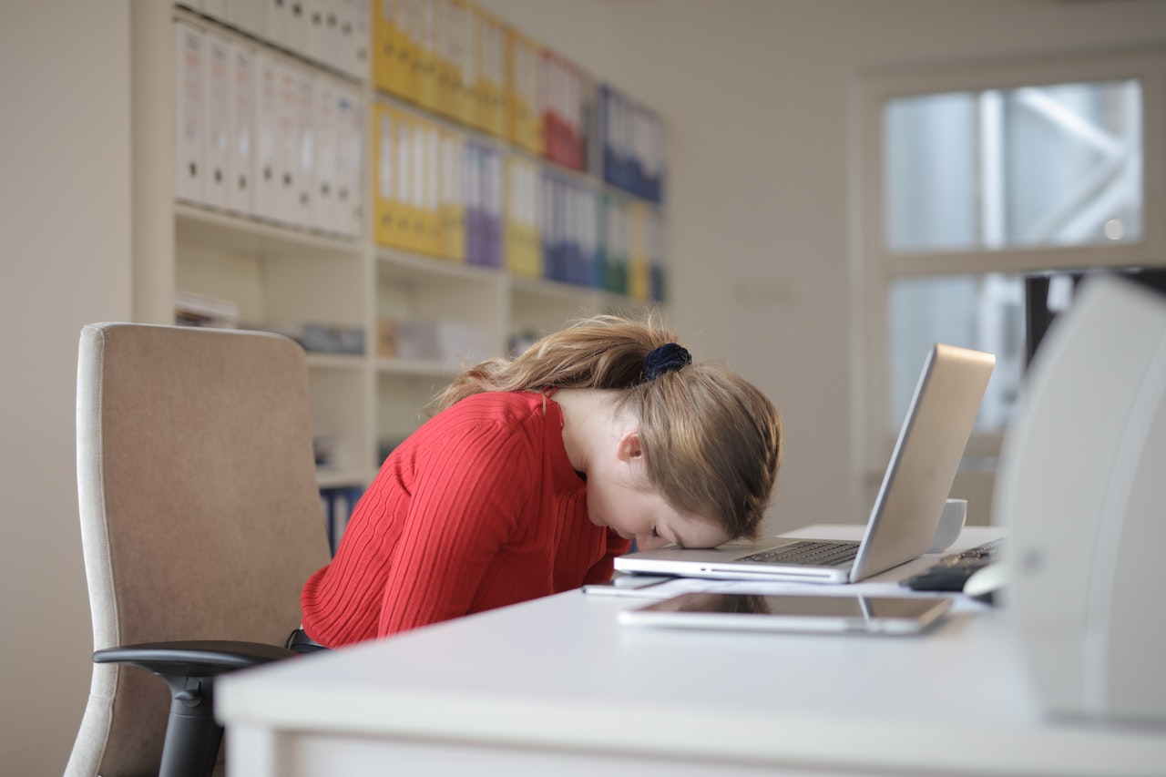 Tips agar tidak mengantuk saat bekerja