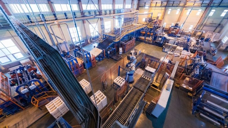 7 Tugas Operator Produksi: Kualifikasi, Skill, Jenjang Karir dan ...